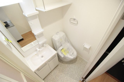 【洗面所】 | Sky Yao