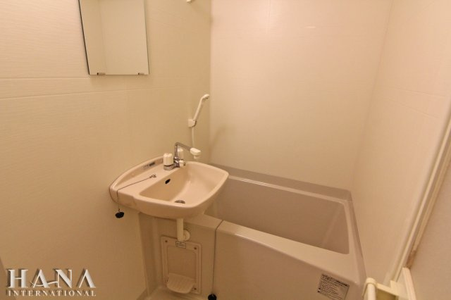 オクシムの浴室