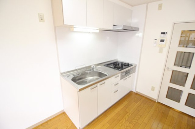 【キッチン】 | 有馬パレス阿倍野 | ピカピカ☆お料理が楽しくなりますね♪