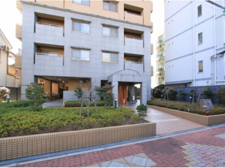 【外観】 | 外観もきれいです。重厚感があり、落ち着いています。