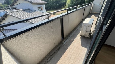 【バルコニー】 | トリニシティ壱番館