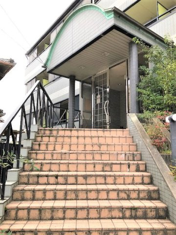 ベルメゾン喜志の外観