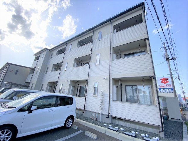 エストポミエBの外観