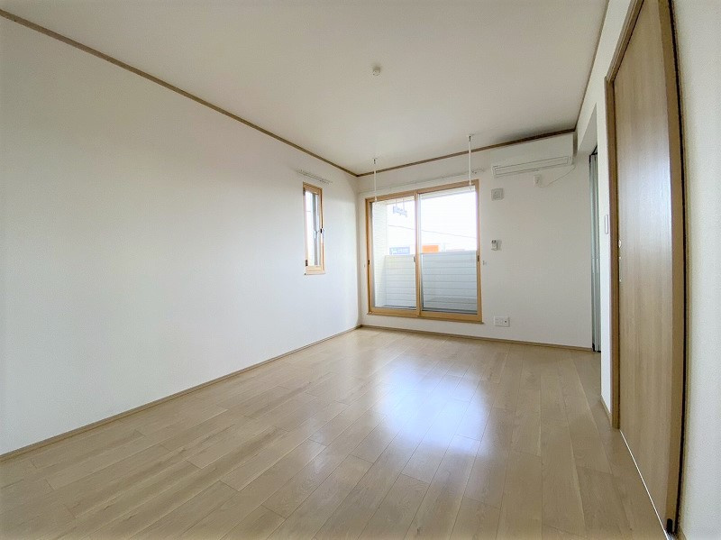 エストポミエBの居間・リビング