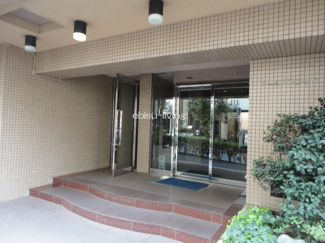 【エントランス】