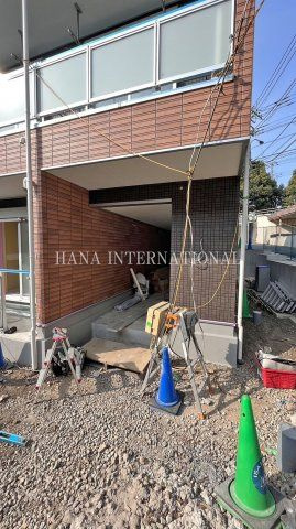 リブリ・坂下のエントランス