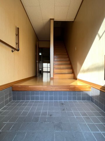 平尾1丁目テラスハウスの玄関