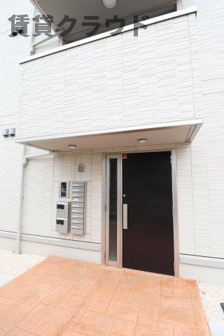 サニーリヴＦのエントランス|安心のオートロック付き！