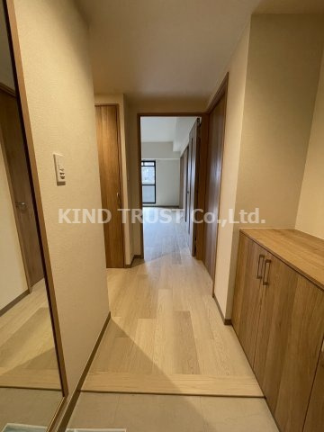 レジディア西天満の玄関|シンプルで使いやすい玄関です