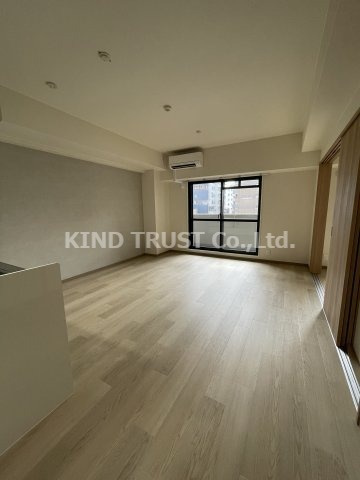 レジディア西天満の居間・リビング|居間です