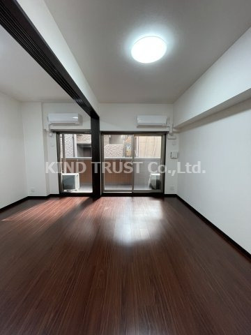 La Douceur天満の居間・リビング|ゆったりとした居間です