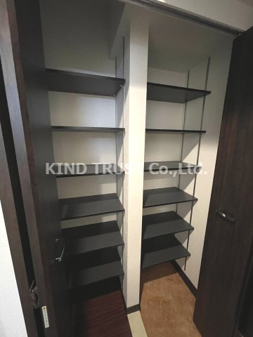 La Douceur天満の玄関|落ち着いた玄関です