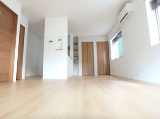【居間・リビング】 | 有馬８丁目戸建住宅 | リビング