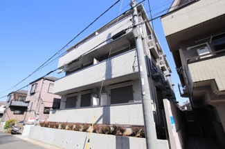 ３階建て鉄骨造マンション