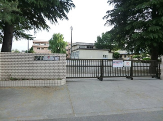 向陽小学校／550m