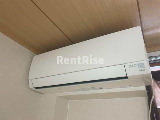 オウクレスト川添