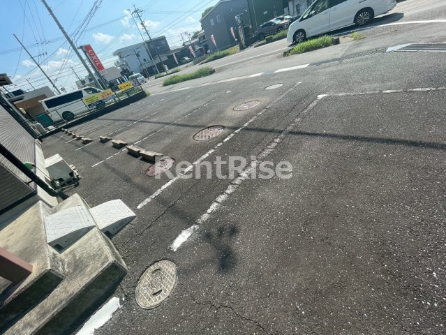 オウクレスト川添