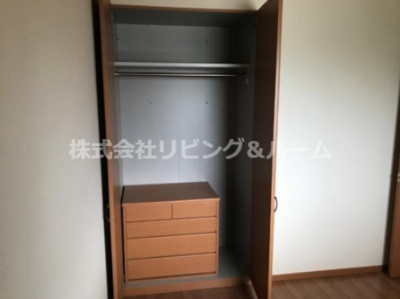 【収納】 | フェアリー | 北側洋室クローゼット