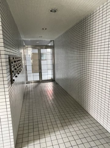 サニーハウス長丘のエントランス