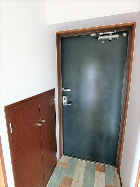 モンテローザの玄関|※別部屋のイメージ写真です。
