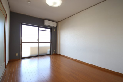 【洋室】 | リバーサイドマンション