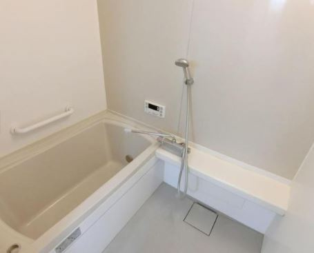 シャルムⅠ【キャッシュバック対象物件】の浴室|お風呂で日々の疲れを落としましょう