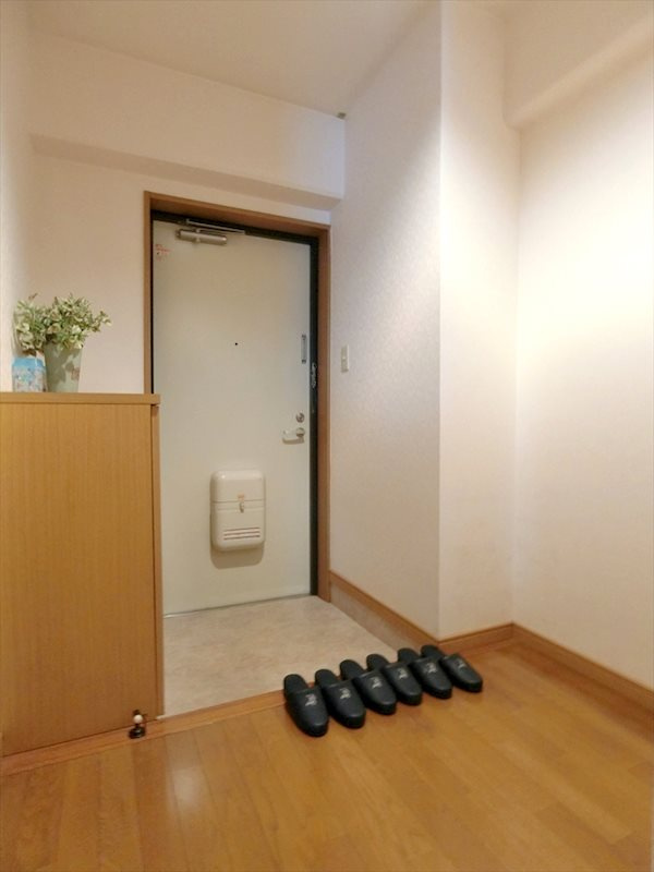 シャルムⅠ【キャッシュバック対象物件】の玄関|シンプルで使いやすい玄関です