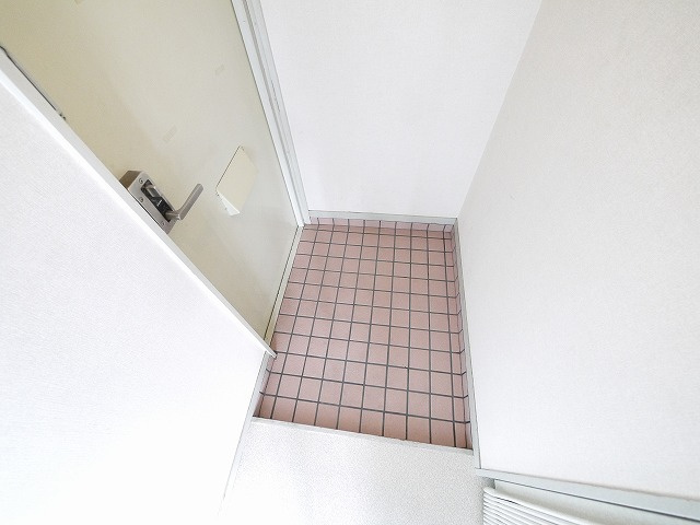メゾンヒグチの玄関|落ち着いた玄関です