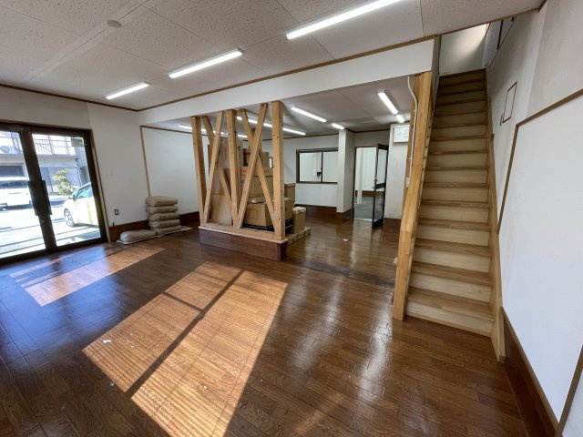 本町店舗・事務所の内装