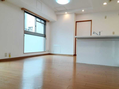 【居間・リビング】 | ペルル南森町