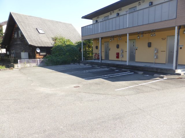 【駐車場】 | ヴィラパレス　Ｂ棟