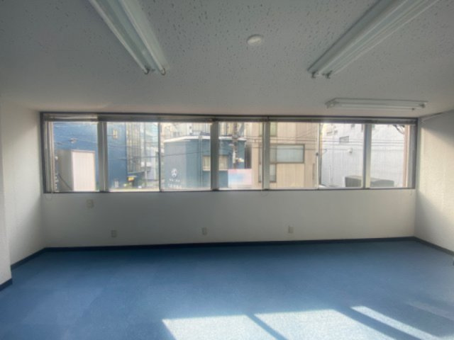 山本ビルの内装