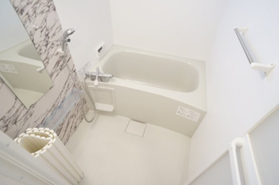 【浴室】 | ビターD | ※写真は別号室