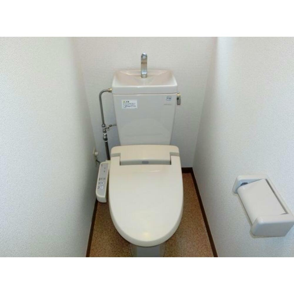 熊本市中央区新屋敷２丁目のアパートのトイレ