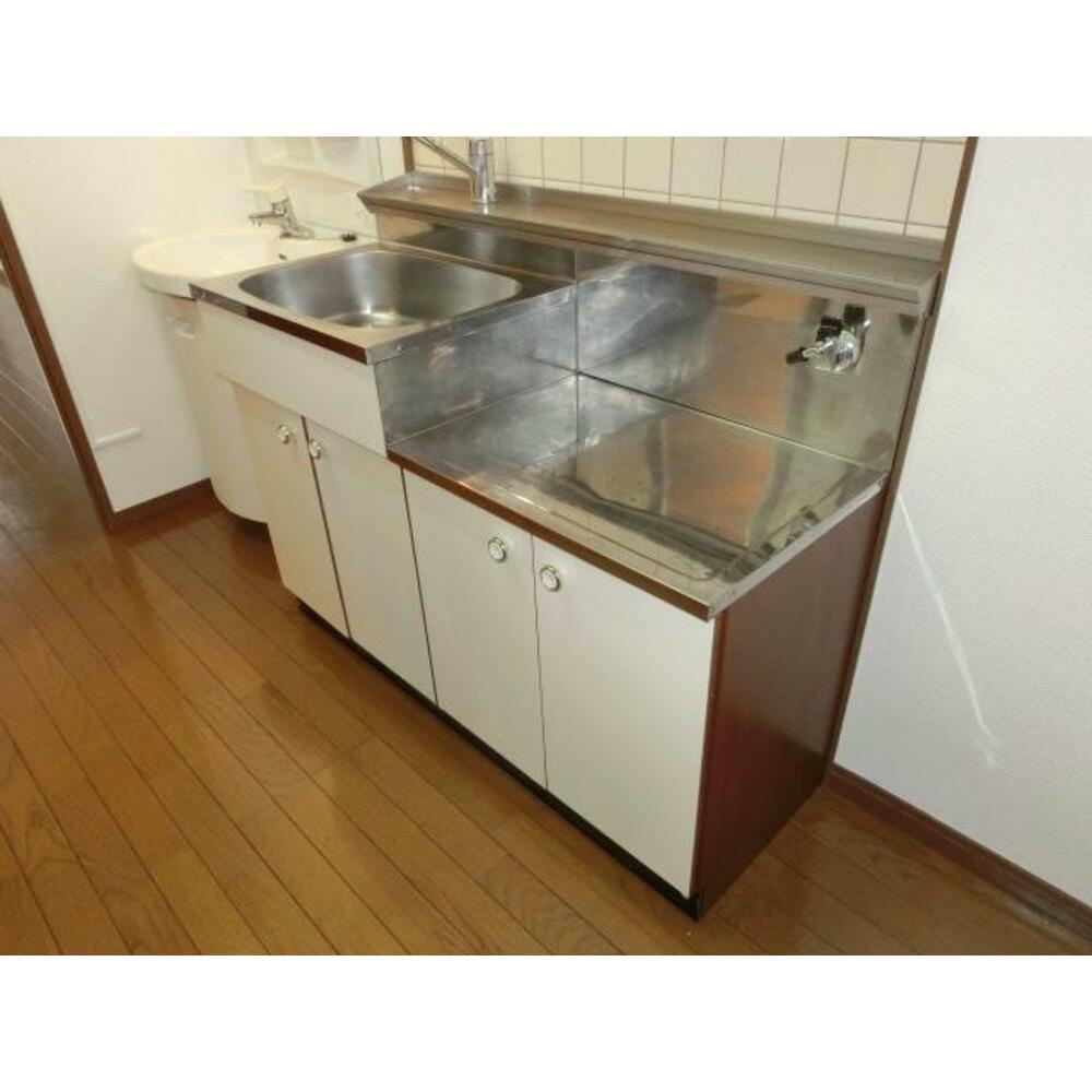 熊本市中央区新屋敷２丁目のアパートのキッチン