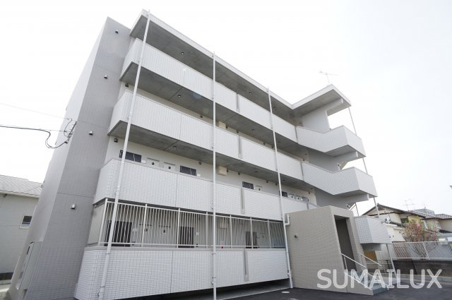 熊本市西区二本木４丁目の賃貸マンション