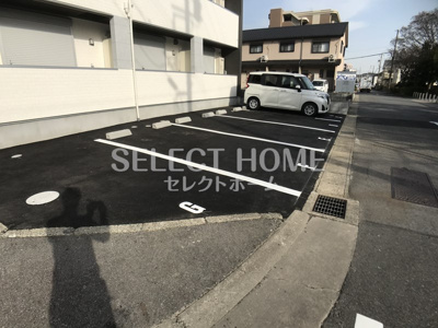 【駐車場】 | ＧｒａｎｄＣｅｒｅｓ（グランケレス） | 駐車場完備です