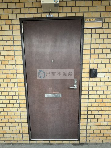 板橋区向原３丁目の賃貸マンションの玄関