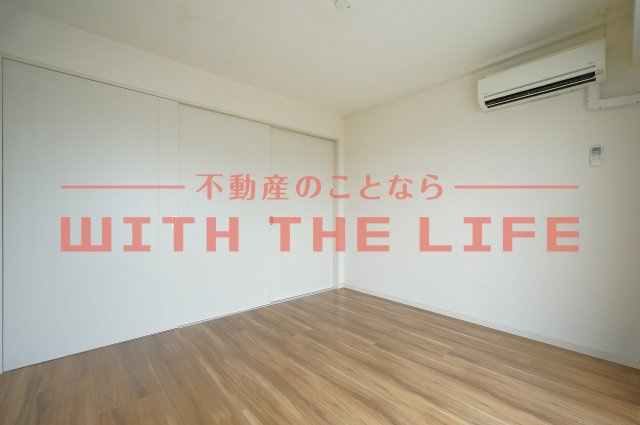 プレイス久留米中央【10,000円キャッシュバック対象物件】の洋室|コンパクトで使いやすい洋室です