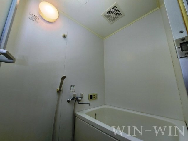 レジデンス緑ヶ丘の浴室