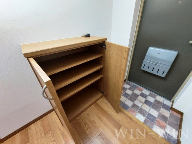 レジデンス緑ヶ丘の玄関