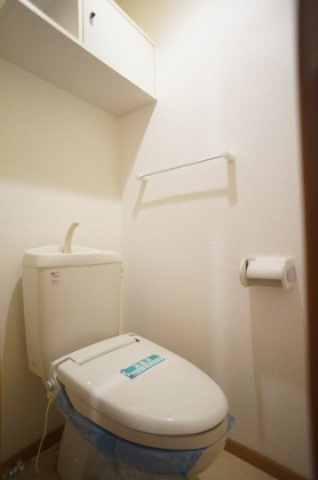 熊本市東区下江津７丁目のアパートのトイレ