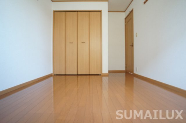 熊本市東区下江津７丁目のアパートの洋室