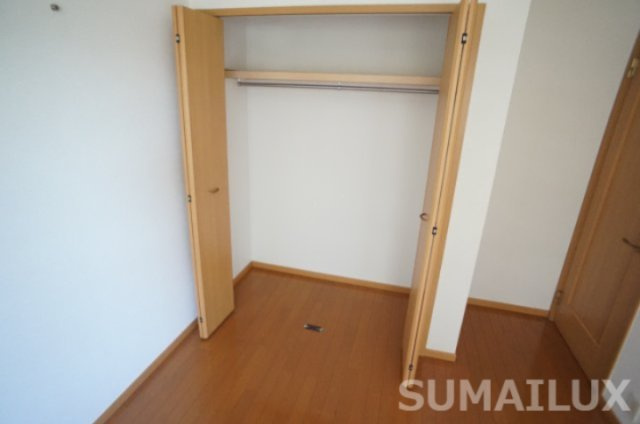 熊本市東区下江津７丁目のアパートの収納