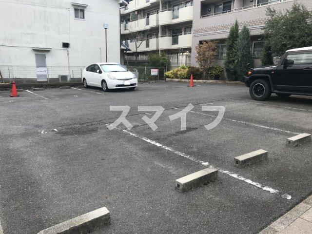 【駐車場】 | キリベアート | 駐車場