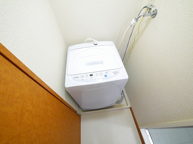 レオパレスＴｏ２の設備|嬉しい室内洗濯機置き場があります。