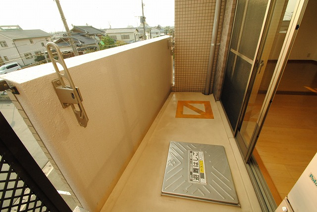 クレスト大善寺のバルコニー