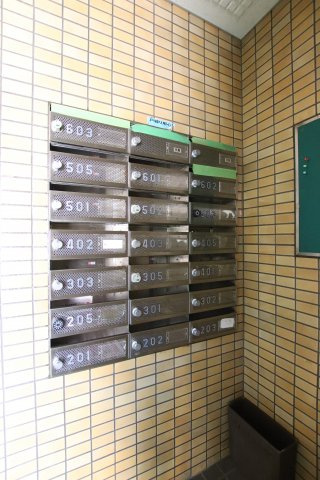 ヴィレッヂツチダのその他共用部分|メールボックス
