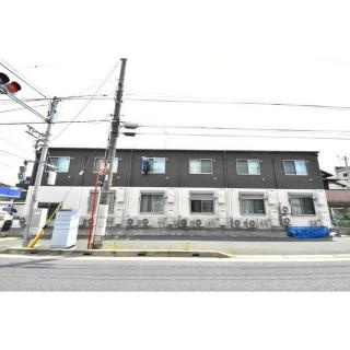 フォレストツインハウスⅡ A棟の外観|落ち着いた色のツートンカラーがポイントの外観♪