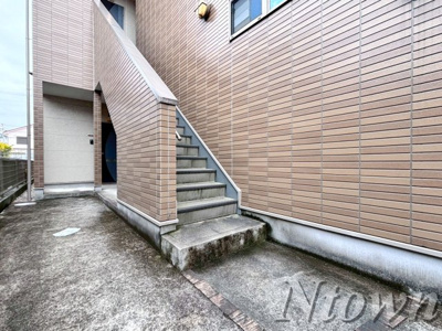 【エントランス】 | カーサ・ルチア志賀本通 | ゆとりのあるエントランスです